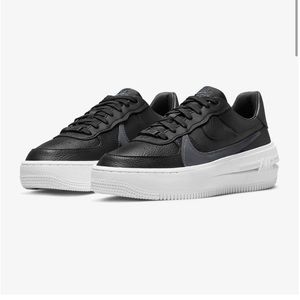 Nike Air Black Leather sneakers 8